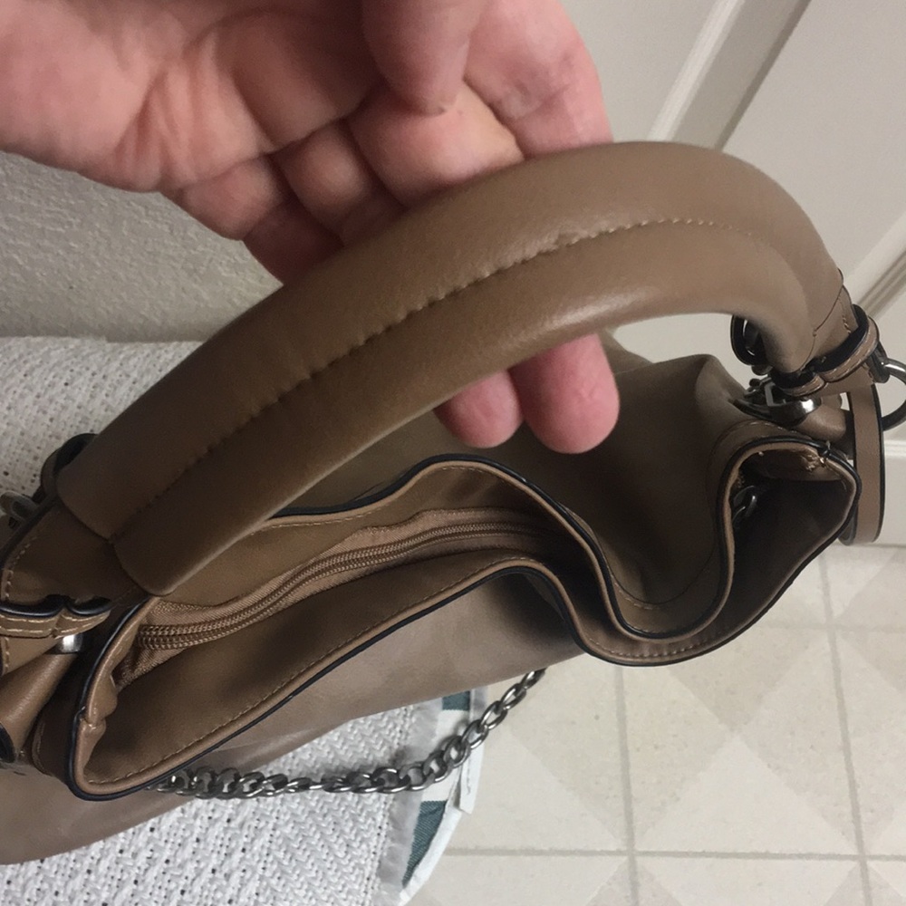 NWOT Taupe Bucket Bag (Vegan) - Picture 9 of 15